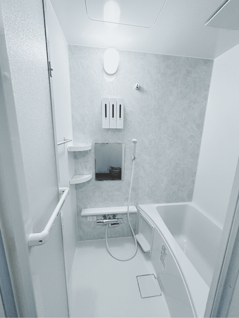 2F Room Image